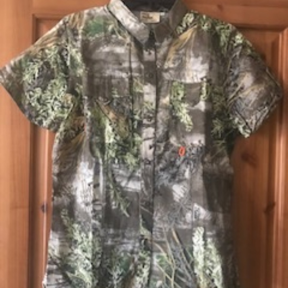 SHE Safari - Short Sleeve Button Up Shirt